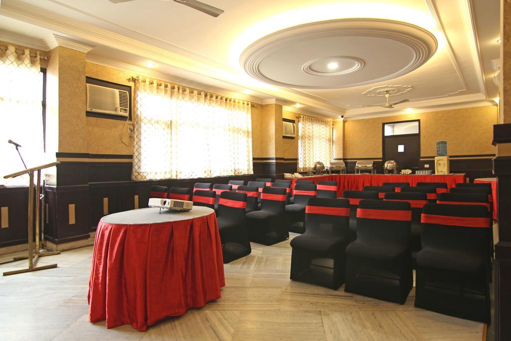 Le Grand Hotel Haridwār Extérieur photo