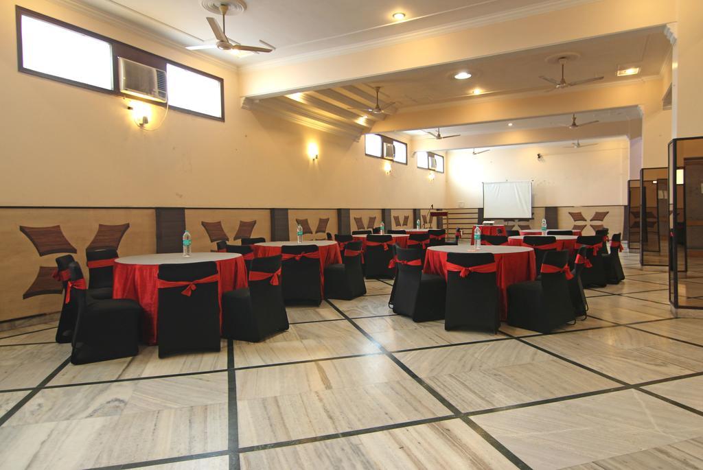 Le Grand Hotel Haridwār Extérieur photo