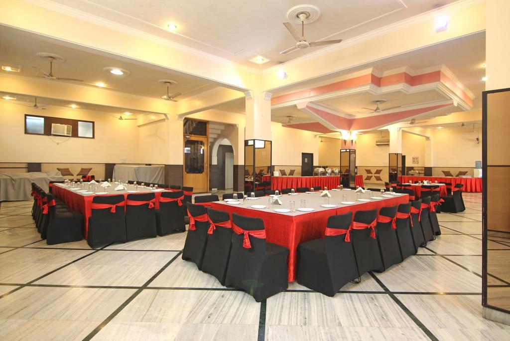 Le Grand Hotel Haridwār Extérieur photo