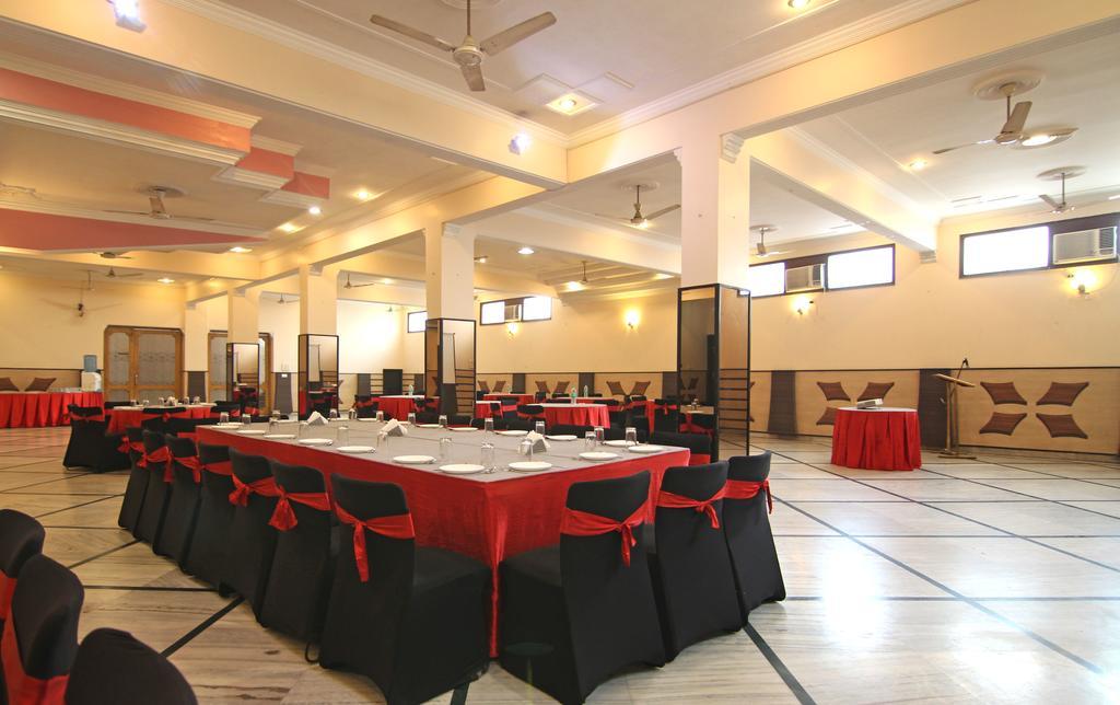 Le Grand Hotel Haridwār Extérieur photo