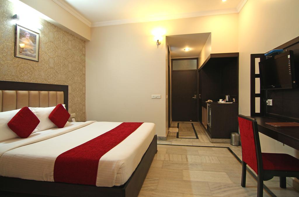 Le Grand Hotel Haridwār Extérieur photo