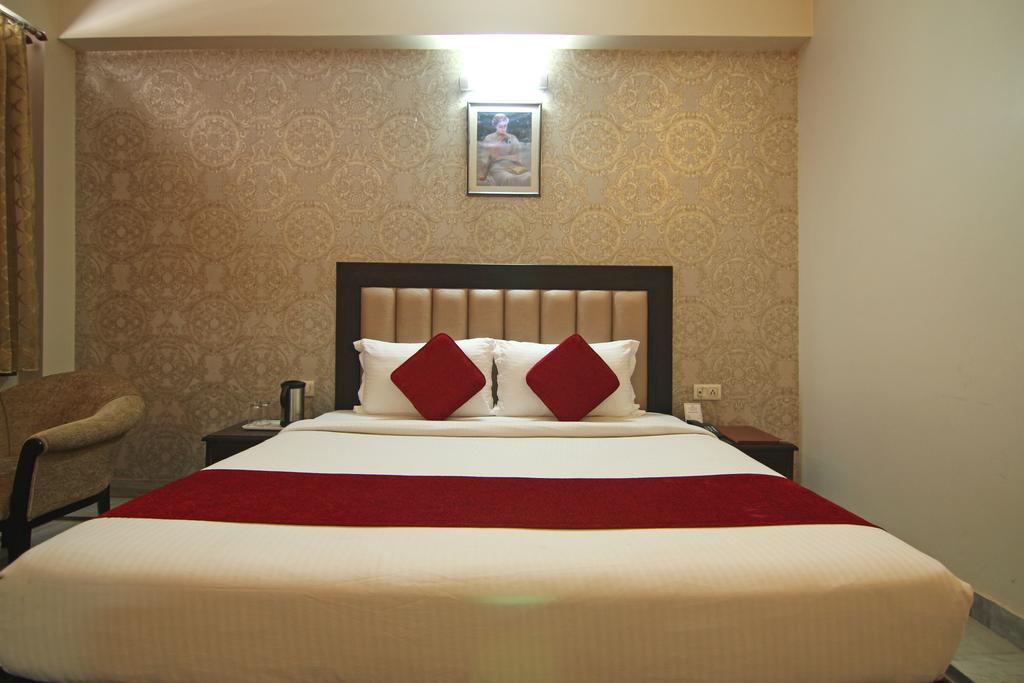 Le Grand Hotel Haridwār Extérieur photo