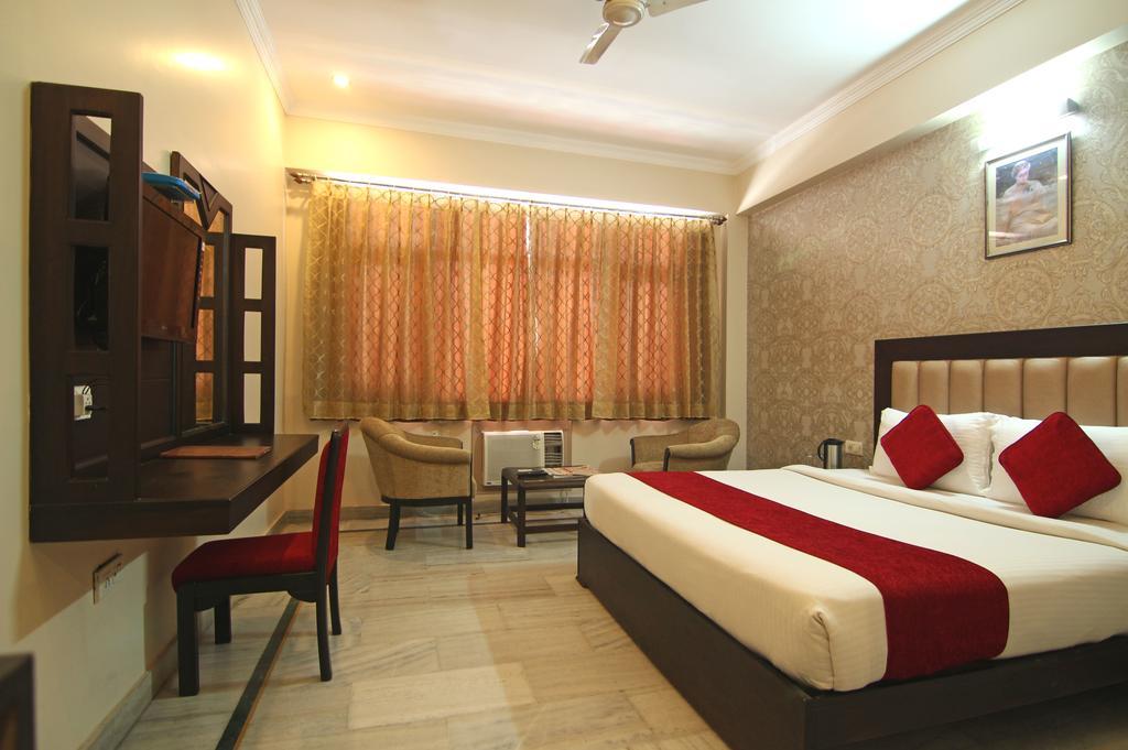 Le Grand Hotel Haridwār Extérieur photo