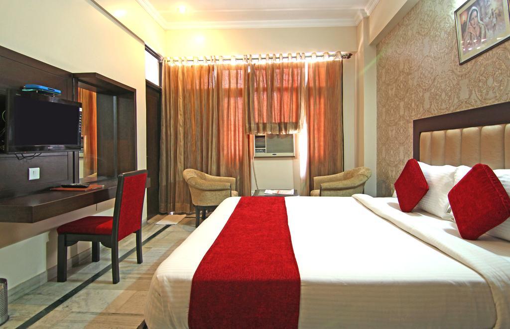 Le Grand Hotel Haridwār Extérieur photo