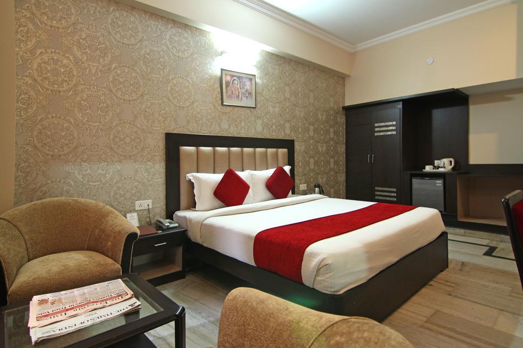 Le Grand Hotel Haridwār Extérieur photo