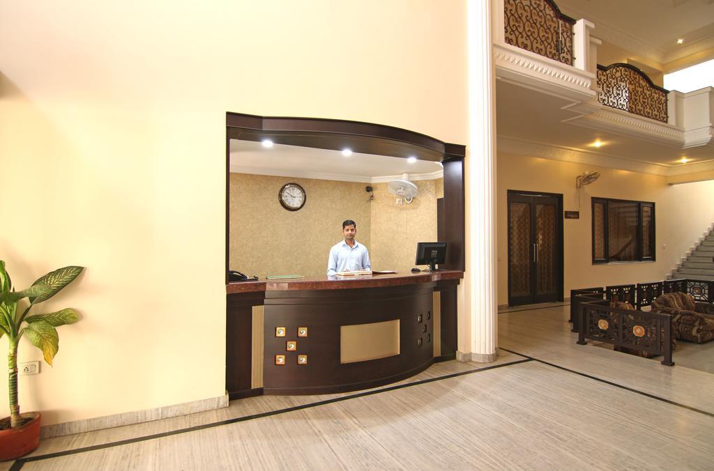 Le Grand Hotel Haridwār Extérieur photo