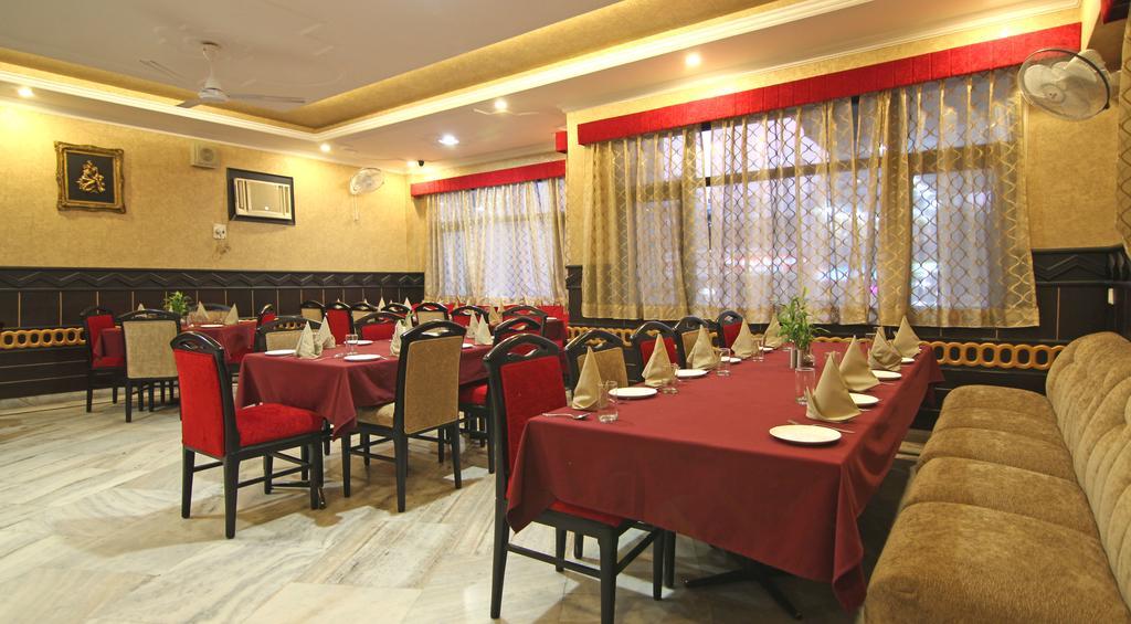 Le Grand Hotel Haridwār Extérieur photo