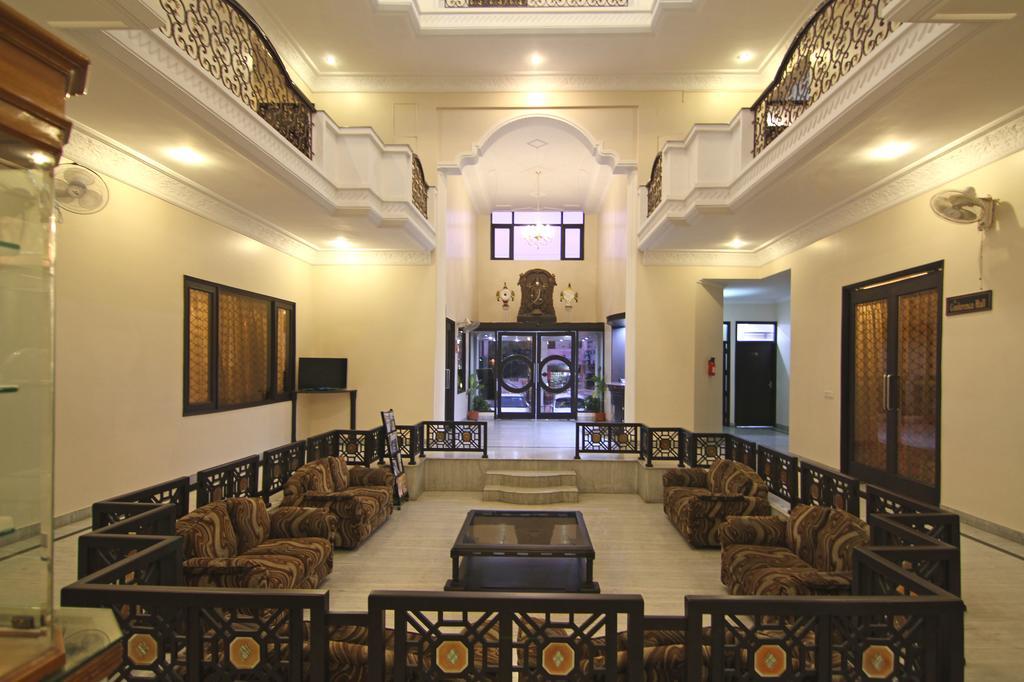 Le Grand Hotel Haridwār Extérieur photo