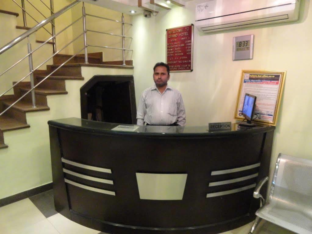 Le Grand Hotel Haridwār Extérieur photo